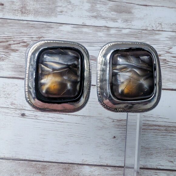 Vintage Clip On Earrings - Brown Caramel Tones 1 & 3/8" - Fair Condition - Picture 2 of 10